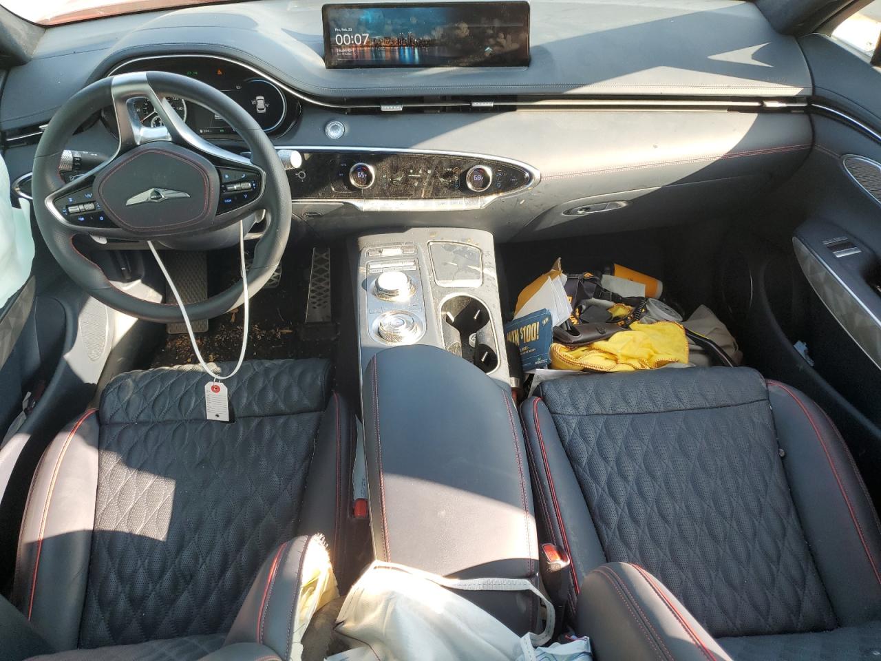 2022 GENESIS GV70 BASE VIN:KMUMCDTC6NU028923