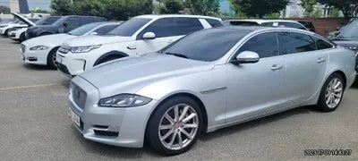 2016 Jaguar XJ SAJAA2290GNV97724 VIN:SAJAA2290GNV97724