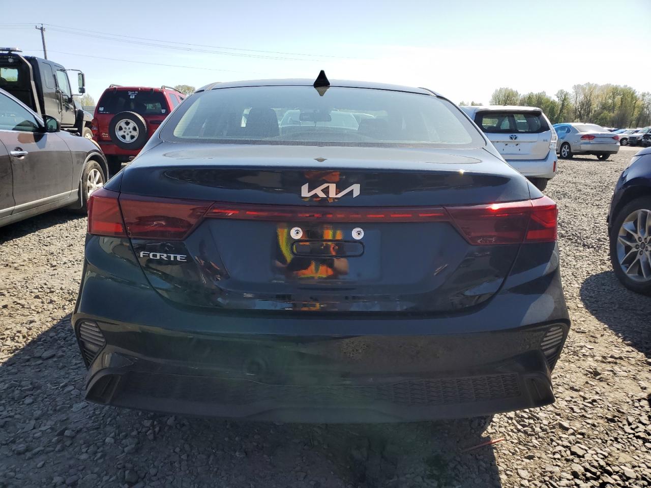 2023 KIA FORTE LX VIN:3KPF24AD3PE637947
