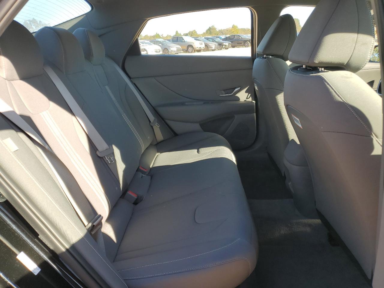 2024 HYUNDAI ELANTRA BLUE VIN:KMHLM4DJ6RU115182