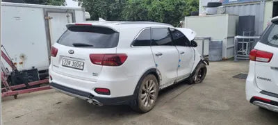 2018 Kia Sorento KNAPH81BDJA439480 VIN:KNAPH81BDJA439480