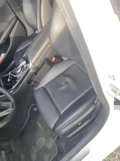 2015 Mercedes-Benz C 200 VIN: