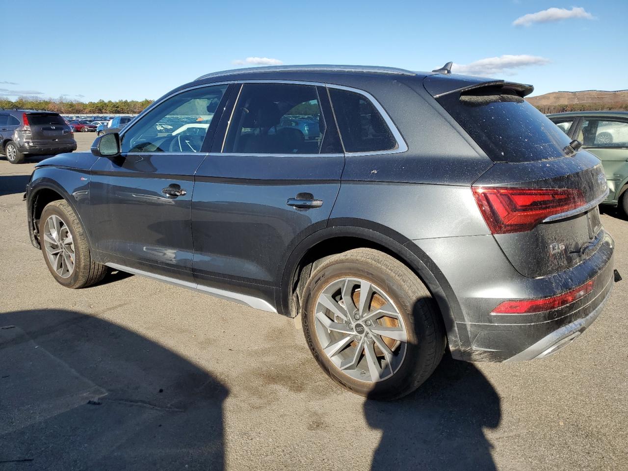 2024 AUDI Q5 PREMIUM 45 VIN:WA1GAAFY7R2047181
