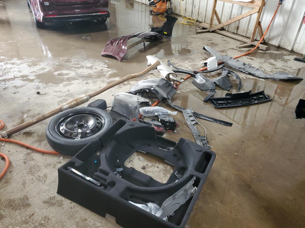 2024 LINCOLN NAUTILUS RESERVE VIN:5LMPJ8K43RJ804982