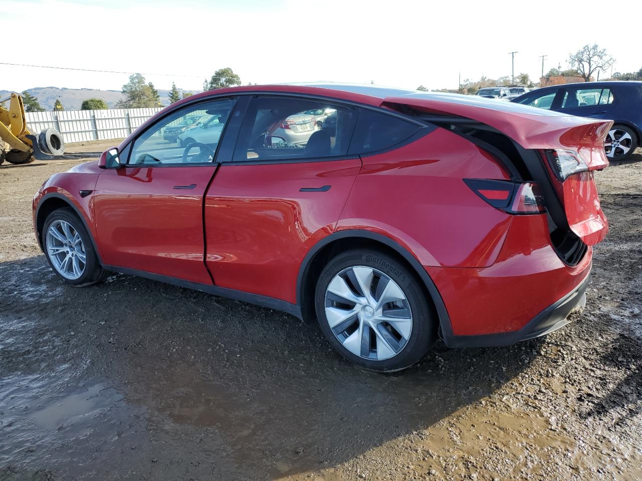 2023 TESLA MODEL Y  VIN:7SAYGDED3PF943225