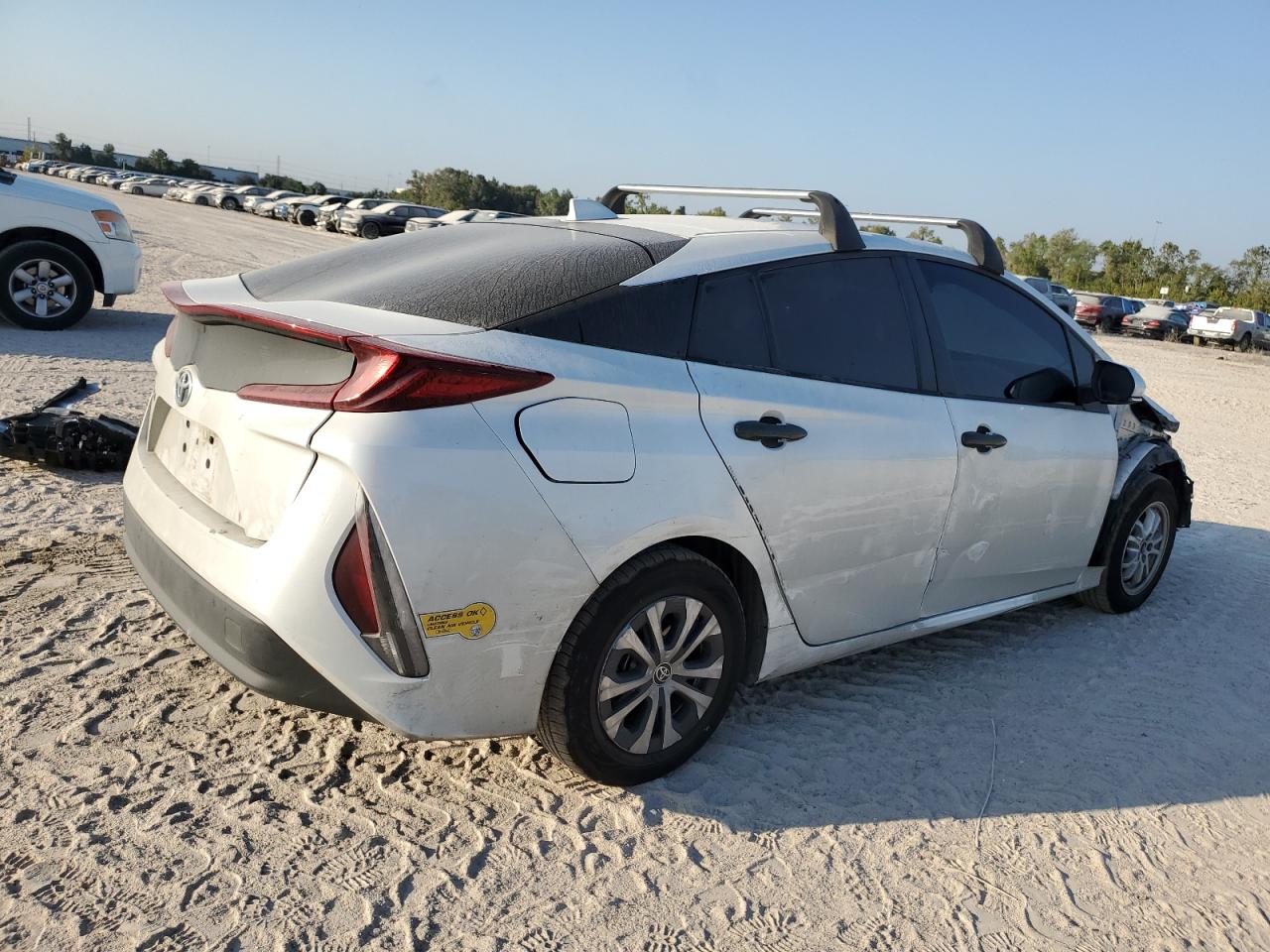 2022 TOYOTA PRIUS PRIME LE VIN:JTDKAMFP8N3221577