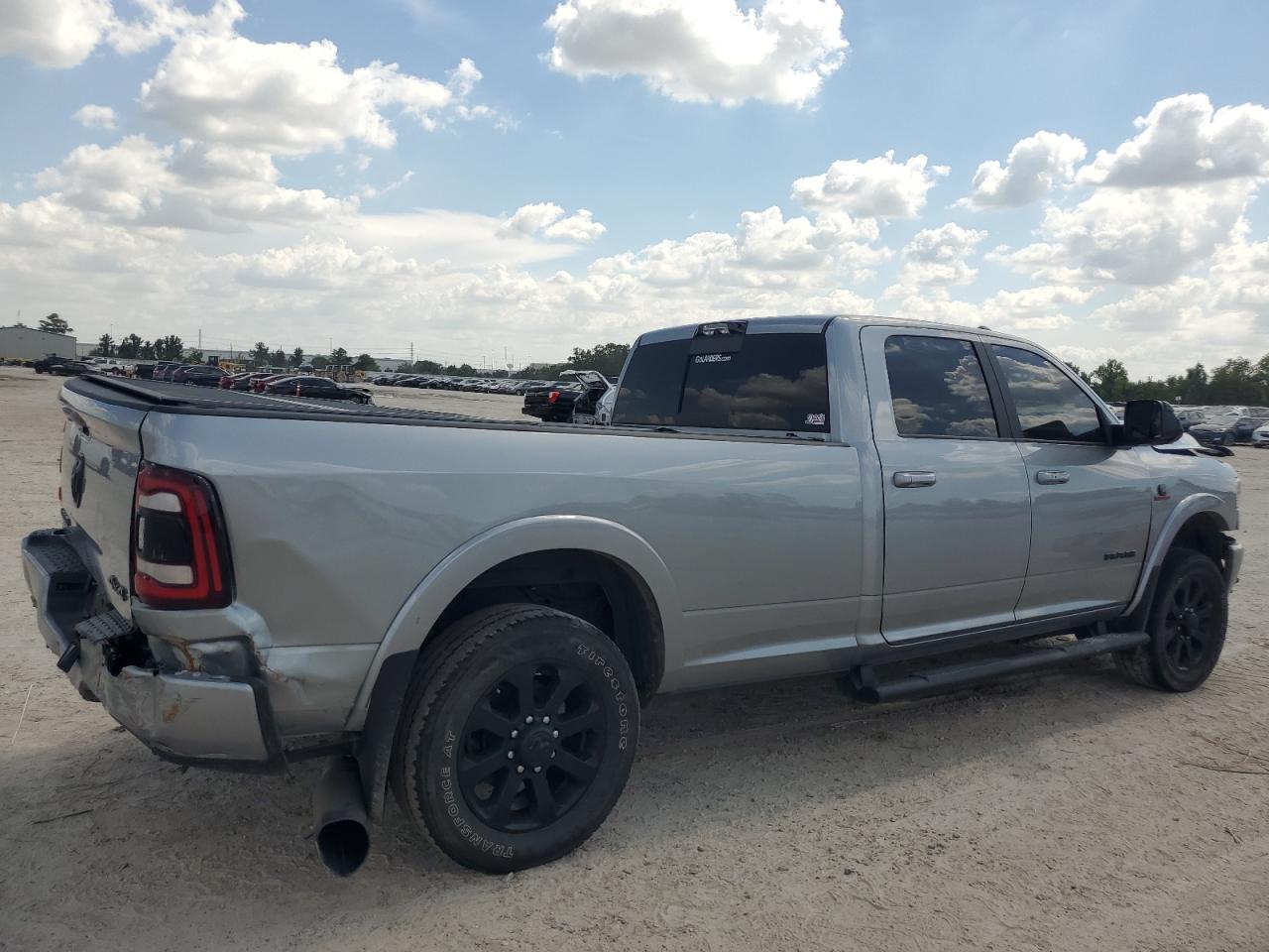 2022 RAM 3500 LARAMIE VIN:3C63R3JL2NG243445