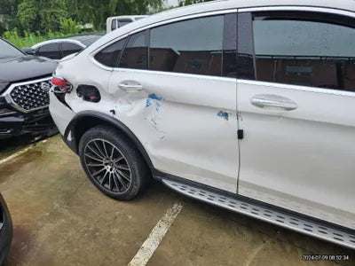 2017 Mercedes-Benz GLC 220 VIN: