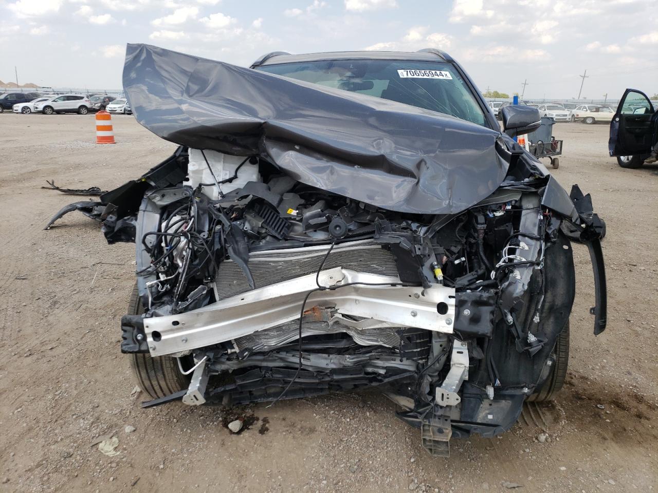 2024 TOYOTA RAV4 XLE PREMIUM VIN:2T3A1RFV3RC408768