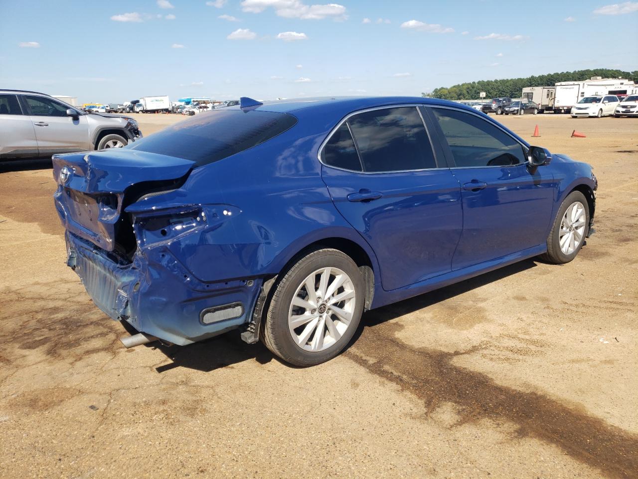 2023 TOYOTA CAMRY LE VIN:4T1C11AK2PU082649