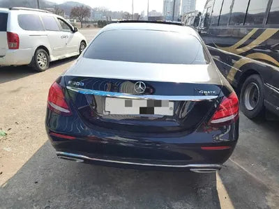 2018 Mercedes-Benz E 300 WDDZF4KB4JA336084 VIN:WDDZF4KB4JA336084