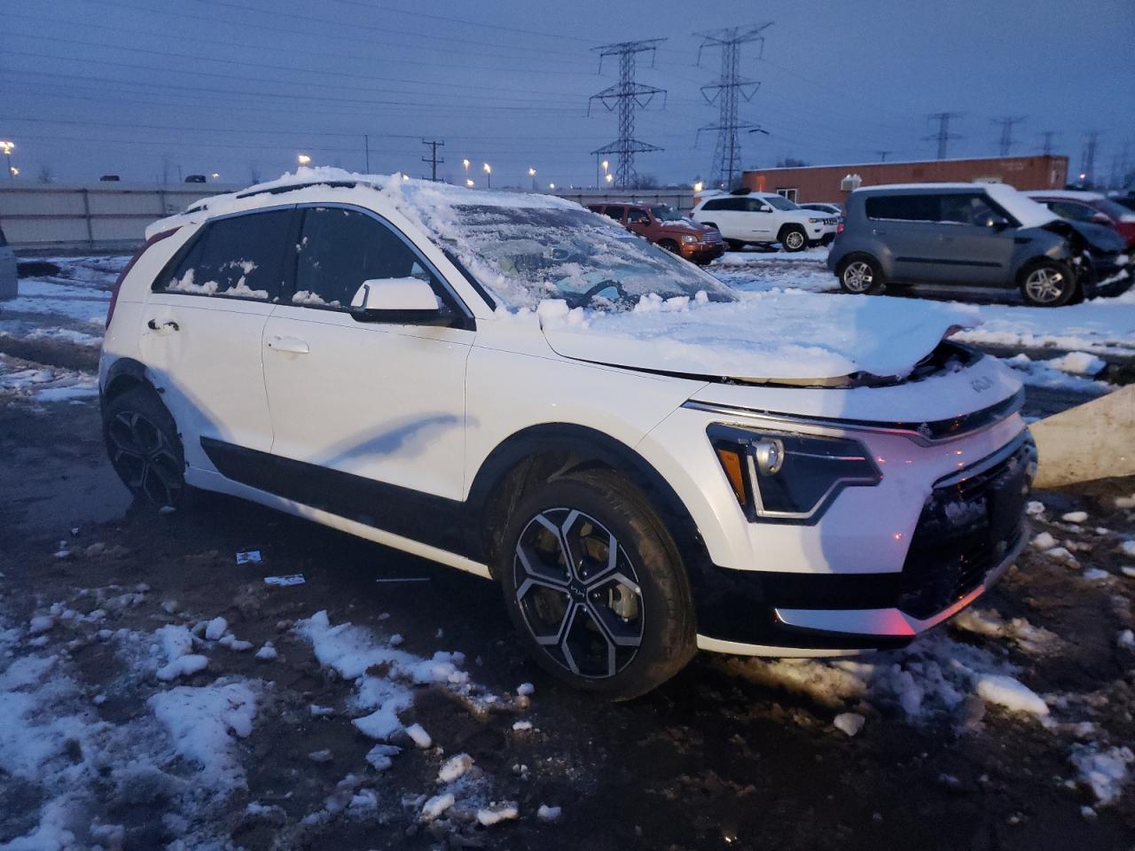 2023 KIA NIRO EX VIN:5YFBURHE7FP326104