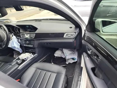 2015 Mercedes-Benz E 220 VIN: