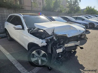 2018 Mercedes-Benz GLC 220 VIN: