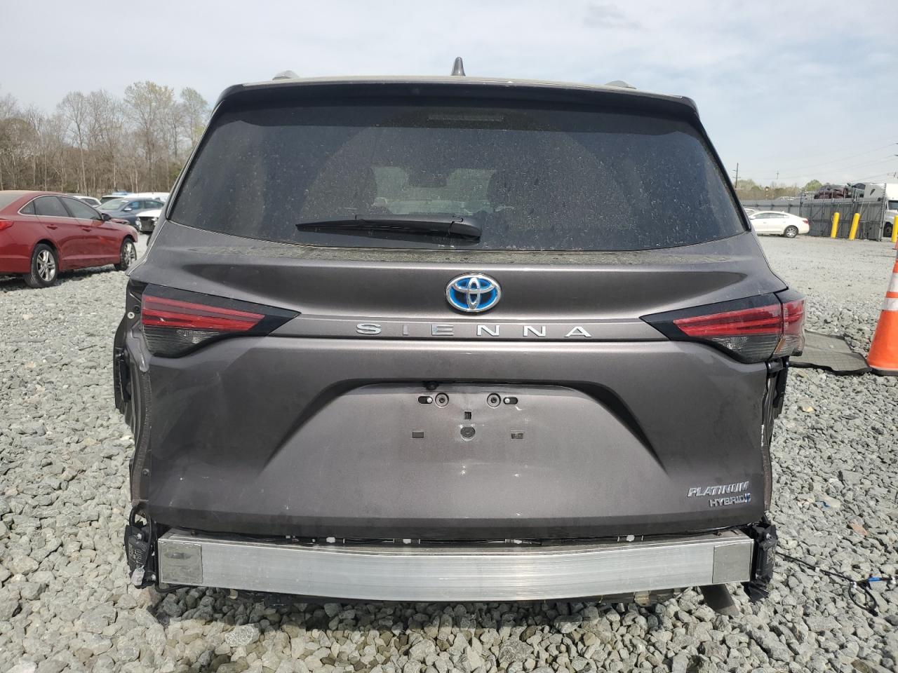 2024 TOYOTA SIENNA LIMITED VIN:5TDERKEC7RS222510
