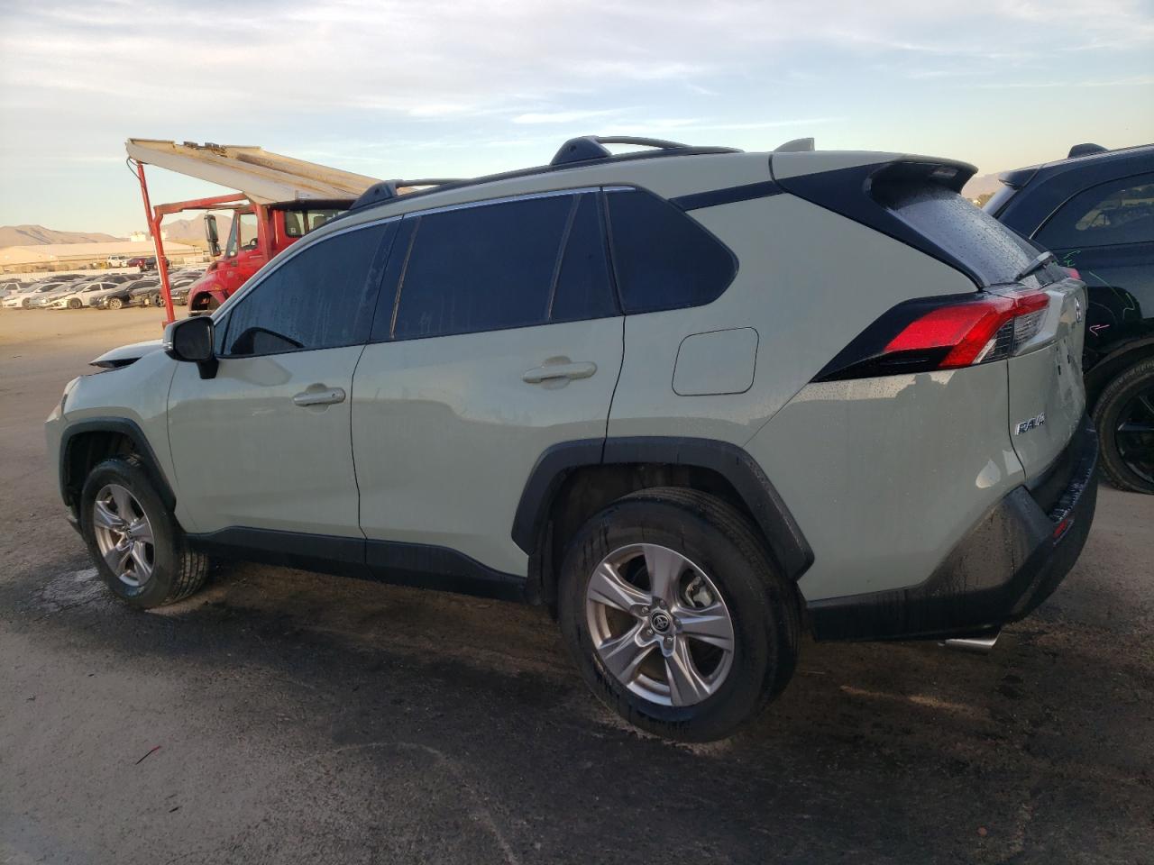 2022 TOYOTA RAV4 XLE VIN:2T3P1RFV0NW280976