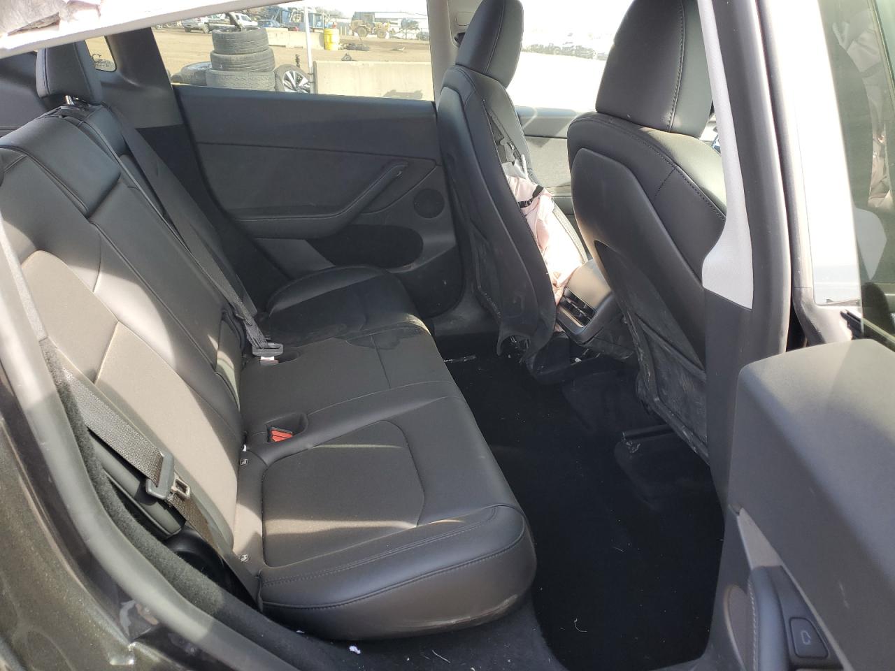 2024 TESLA MODEL Y  VIN:7SAYGDED7RF163537