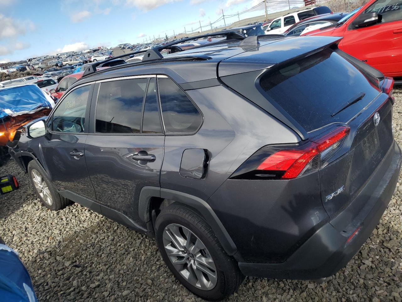 2024 TOYOTA RAV4 XLE PREMIUM VIN:2T3A1RFV5RW434819