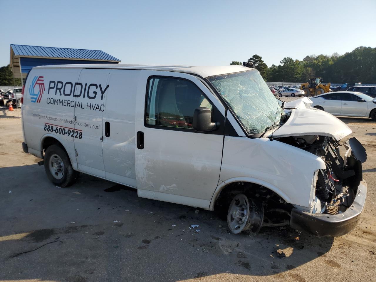 2024 CHEVROLET EXPRESS G2500  VIN:1GCWGAF78R1102458