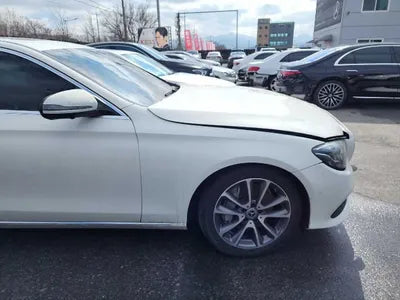 2019 Mercedes-Benz E 300 WDDZF4KB7KA648062 VIN:WDDZF4KB7KA648062