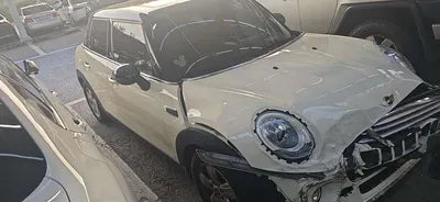 2015 MINI Cooper VIN: