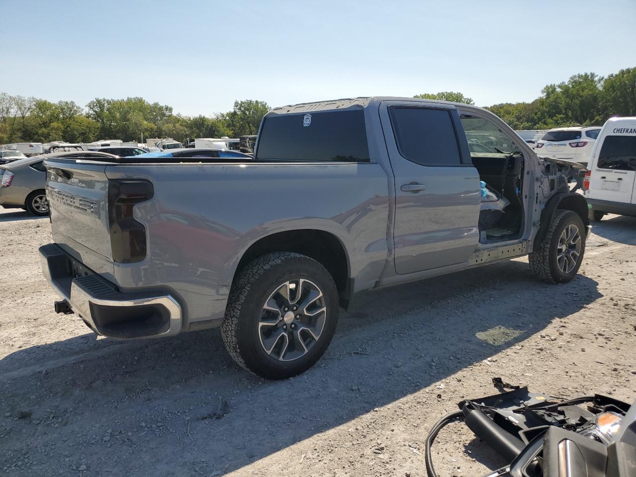 2024 CHEVROLET SILVERADO K1500 LT VIN:1GCUDDED0RZ173857