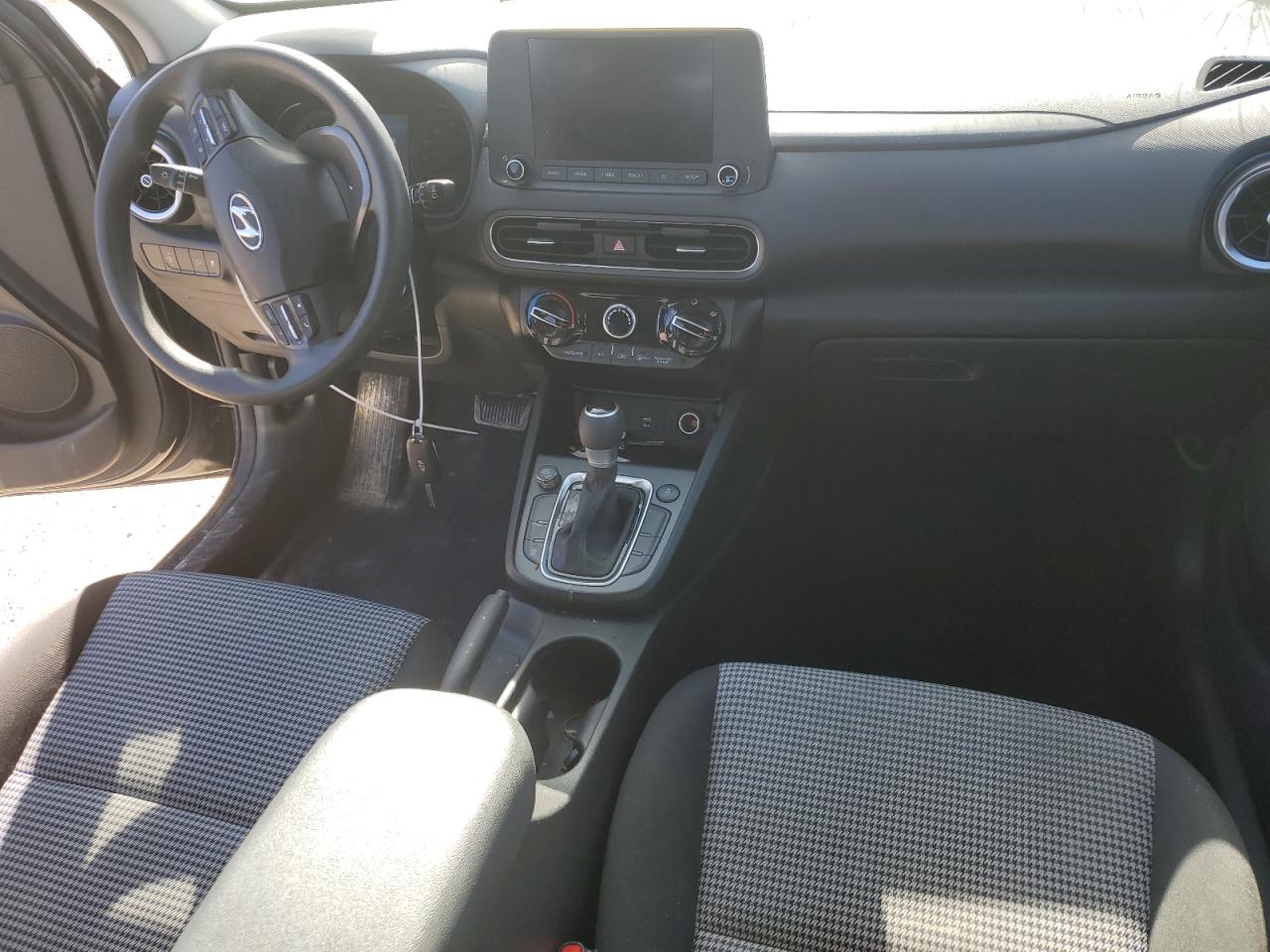 2022 HYUNDAI KONA SEL VIN:KM8K2CAB7NU804098