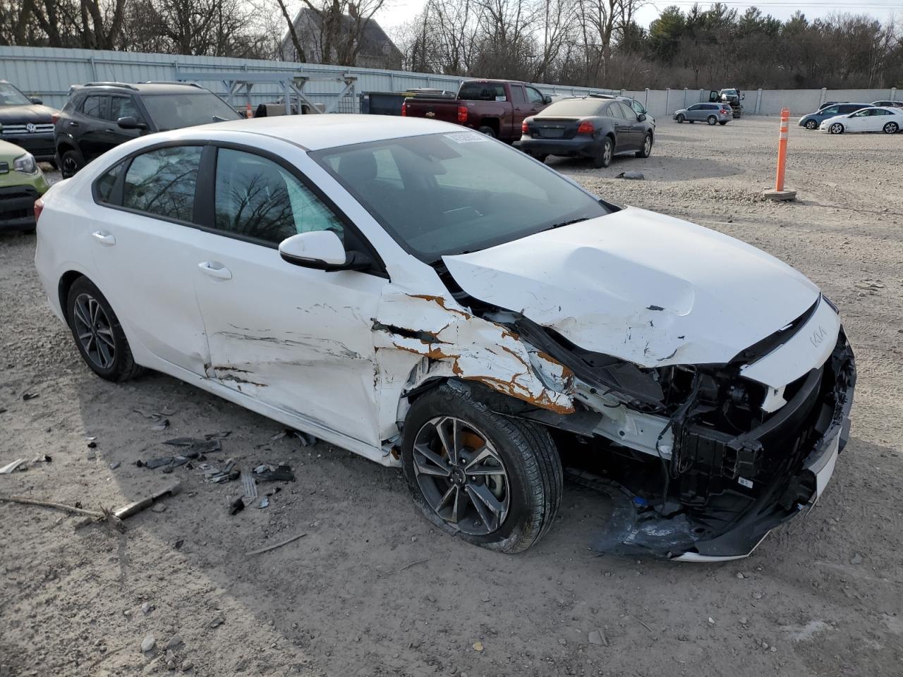 2024 KIA FORTE LX VIN:1GCEK29099Z292593