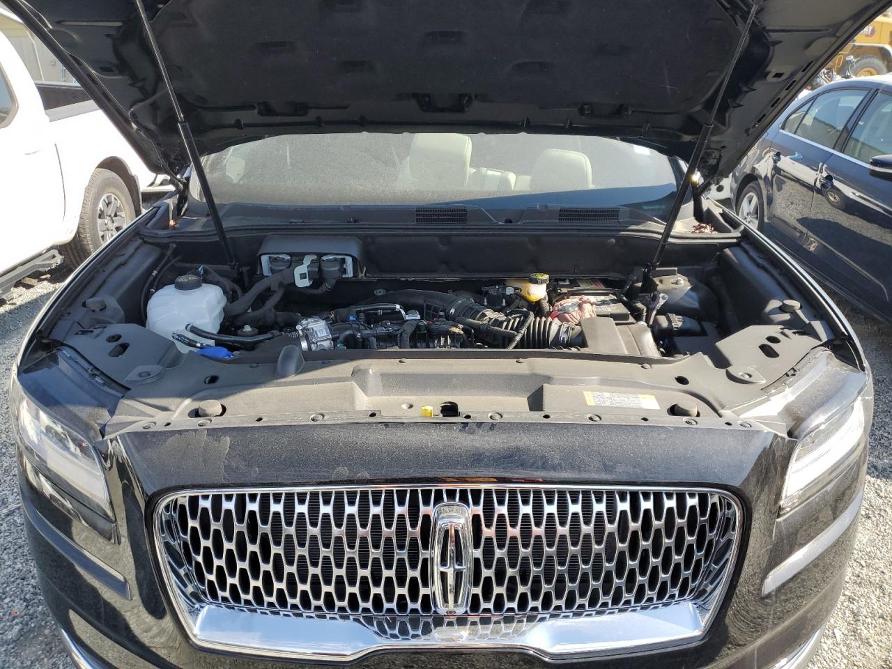 2023 LINCOLN NAUTILUS RESERVE VIN:2LMPJ8KPXPBL25557