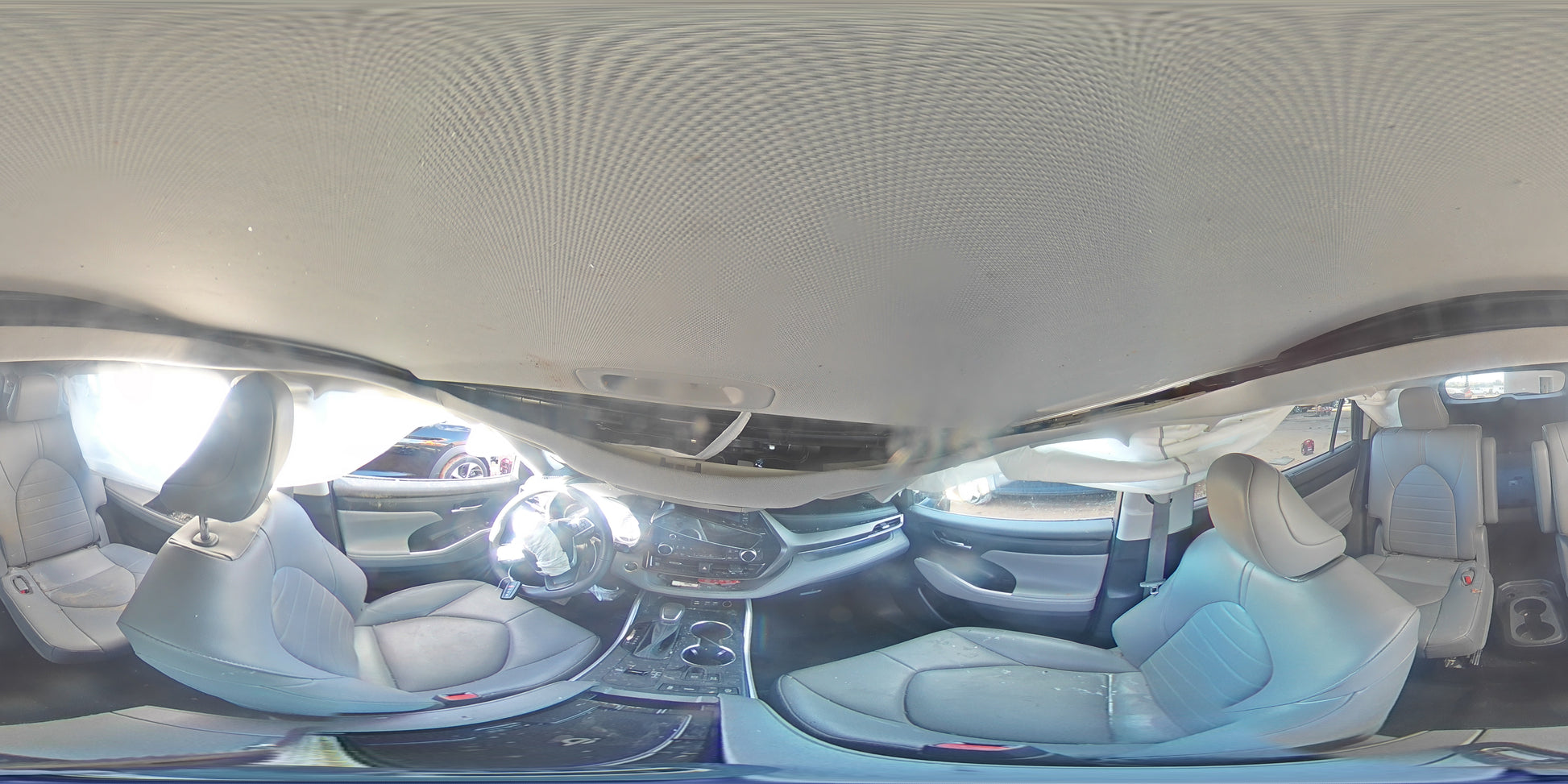 2022 TOYOTA HIGHLANDER XLE VIN:5TDGZRAH2NS140715