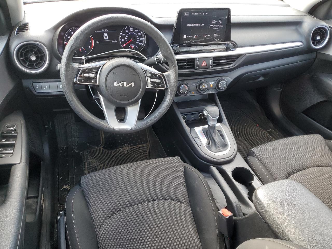 2023 KIA FORTE LX VIN:3KPF24AD8PE518100