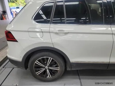 2018 Volkswagen Tiguan WVGZZZ5NZJW916859 VIN:WVGZZZ5NZJW916859