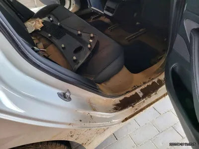 2020 Tesla Model 3 5YJ3E1EB9LF750825 VIN:5YJ3E1EB9LF750825