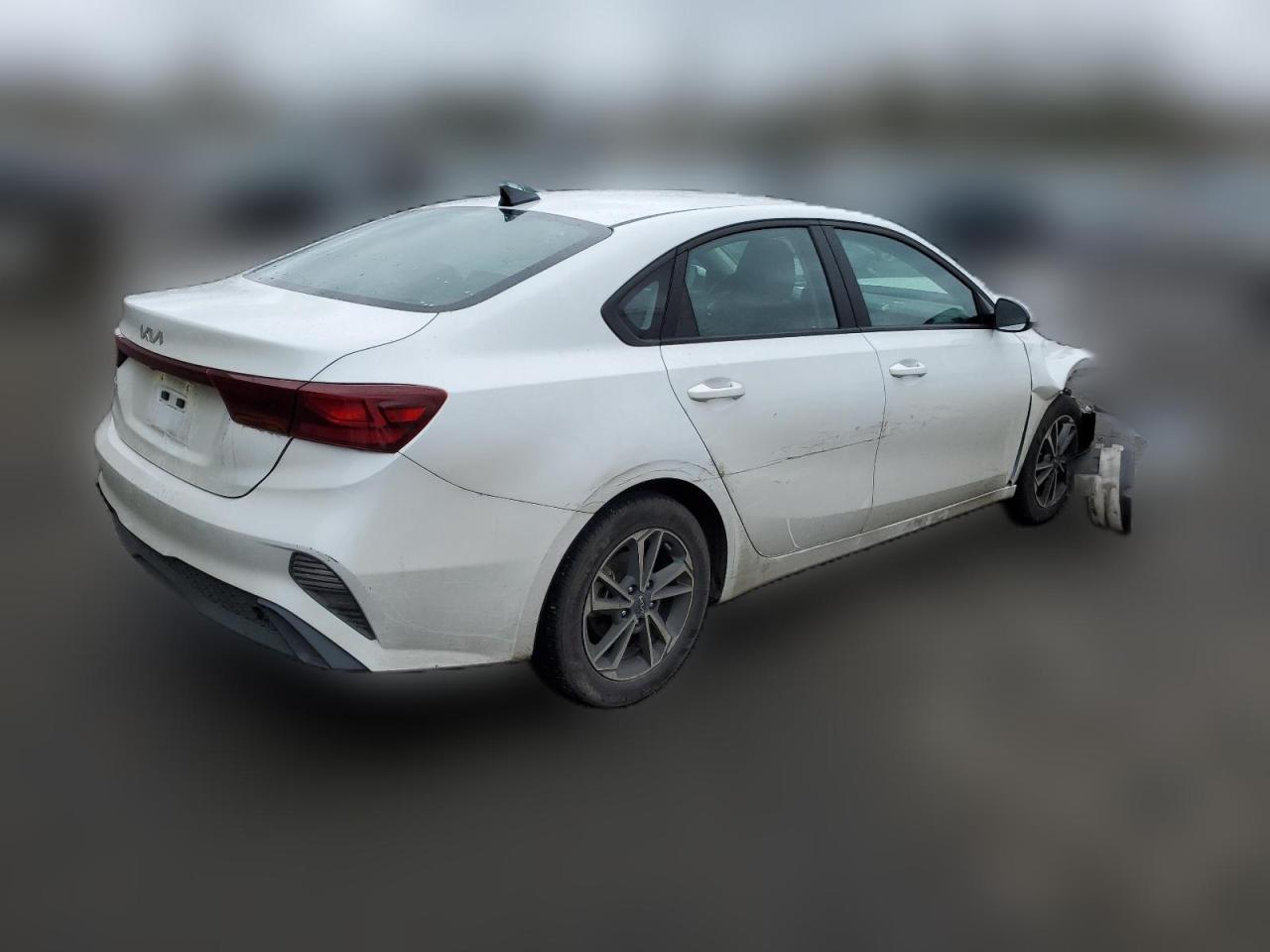 2022 KIA FORTE FE VIN:3KPF24AD8NE439703