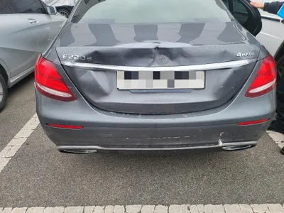 2020 Mercedes-Benz E 220 VIN: