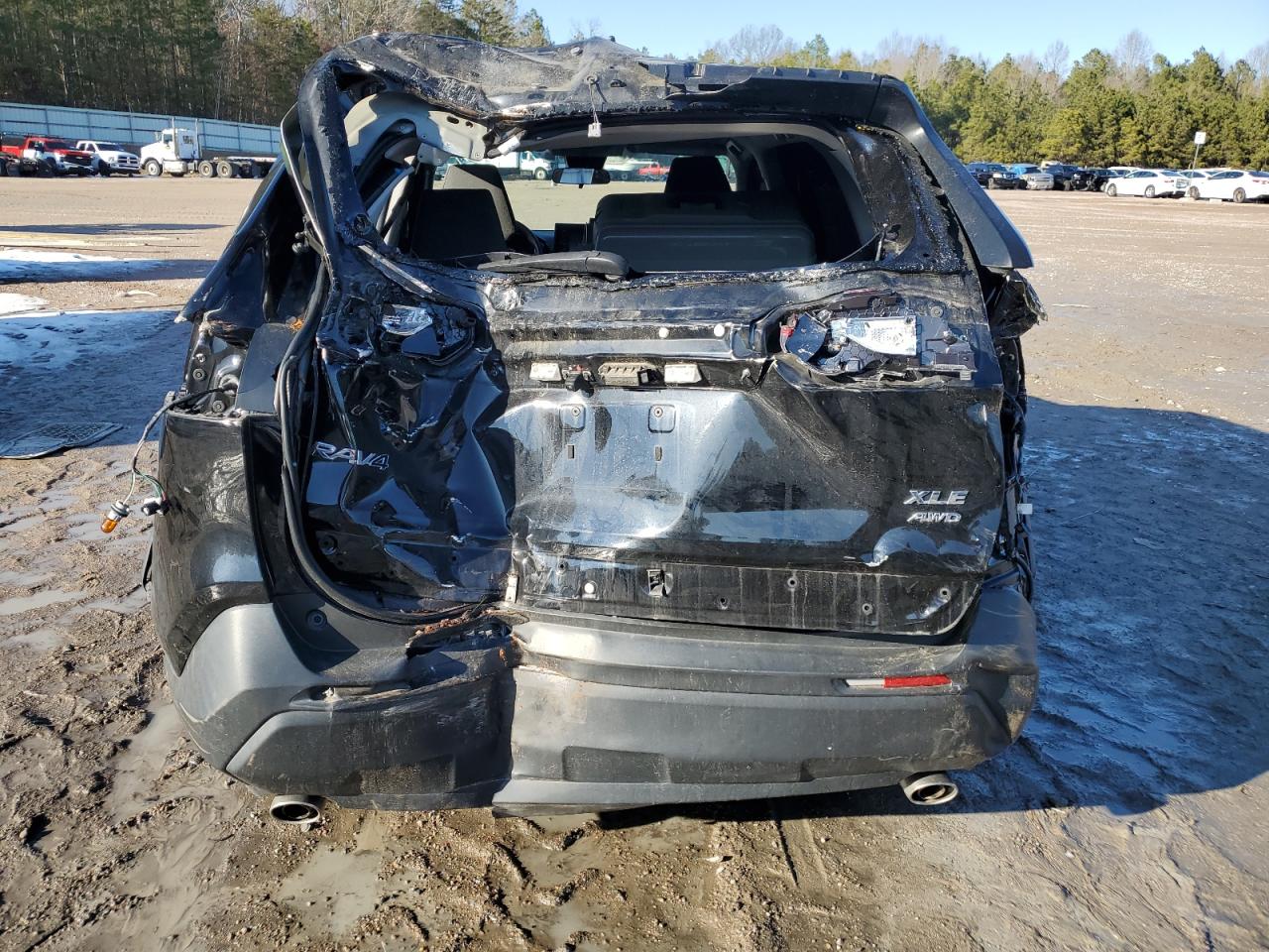 2022 TOYOTA RAV4 XLE VIN:2T3P1RFV1NW264883