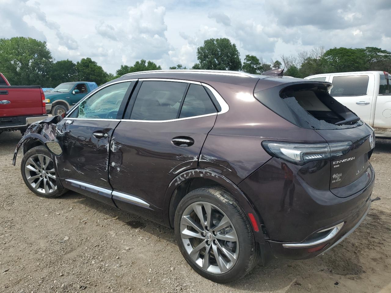 2022 BUICK ENVISION AVENIR VIN:LRBFZSR40ND015694