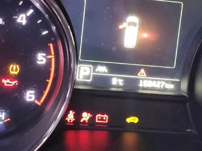 2015 Kia Carnival VIN: