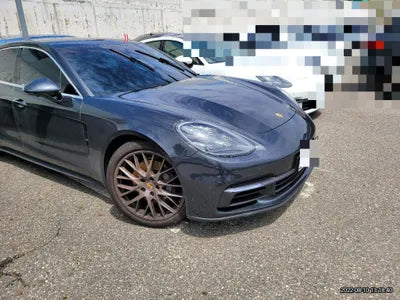 2018 Porsche Panamera VIN: