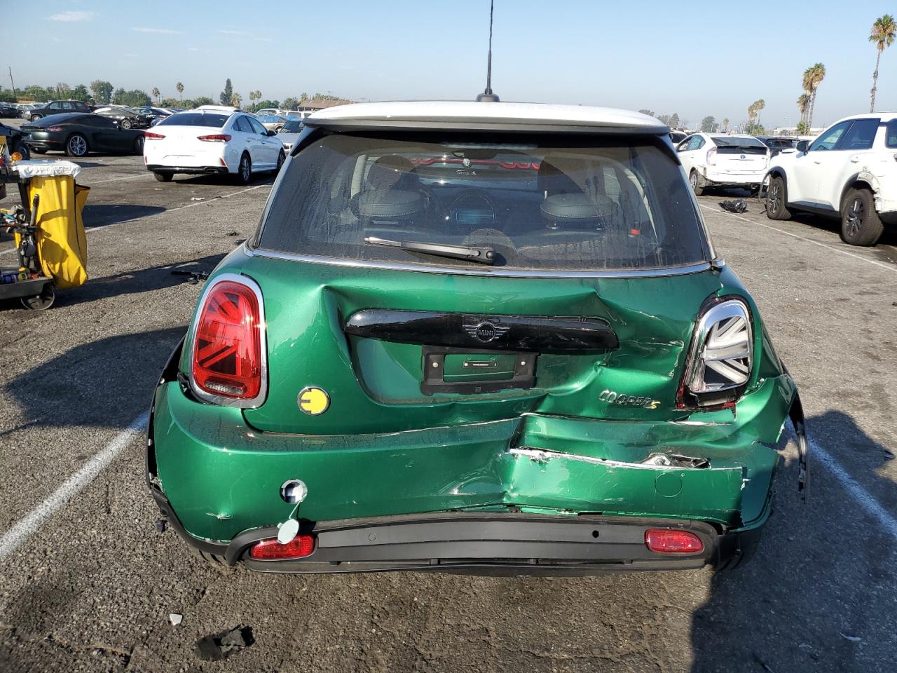 2024 MINI COOPER SE VIN:WMW13DJ03R2V88167