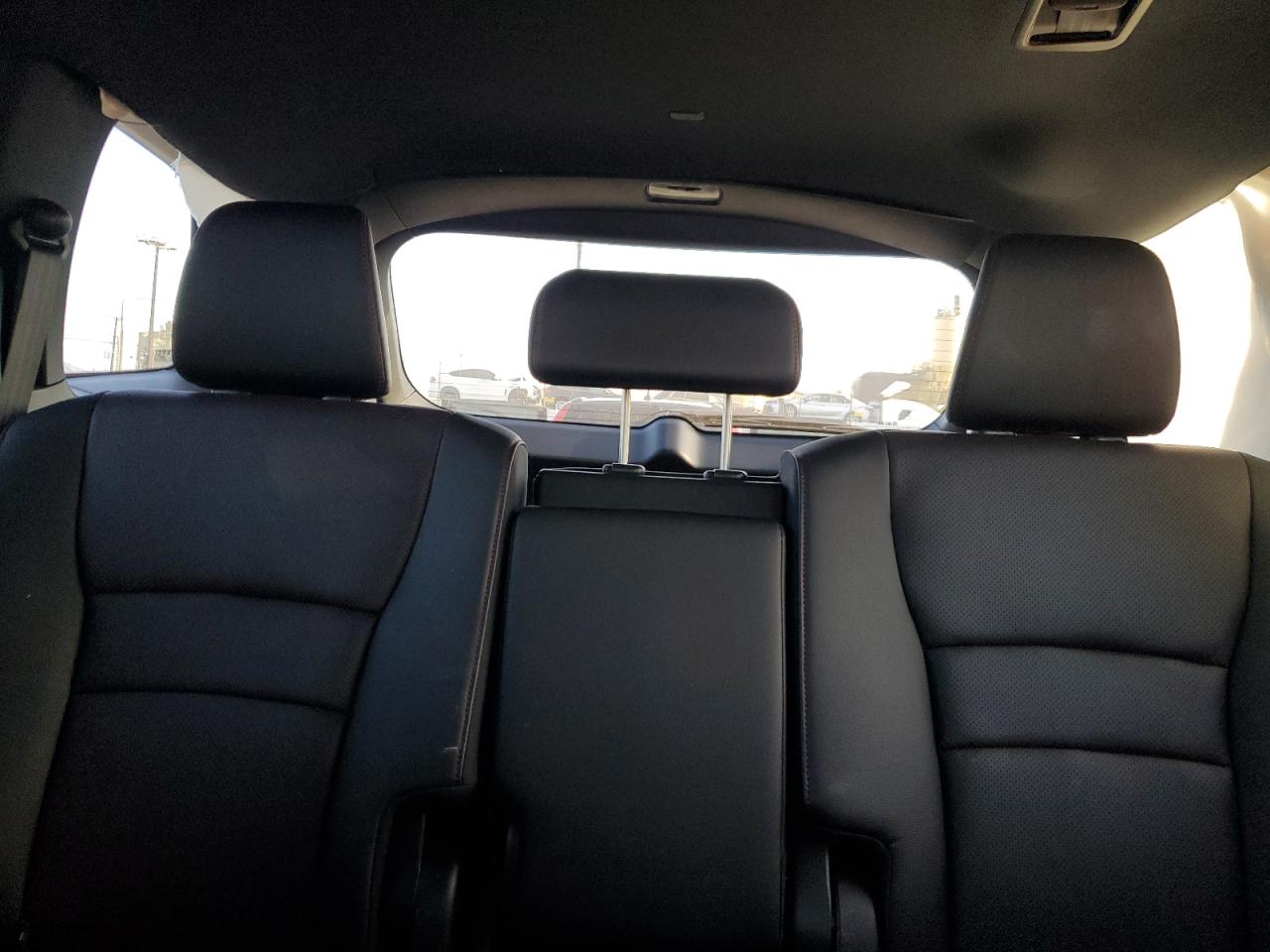 2024 HONDA PASSPORT BLACK EDITION VIN:5FNYF8H82RB005483