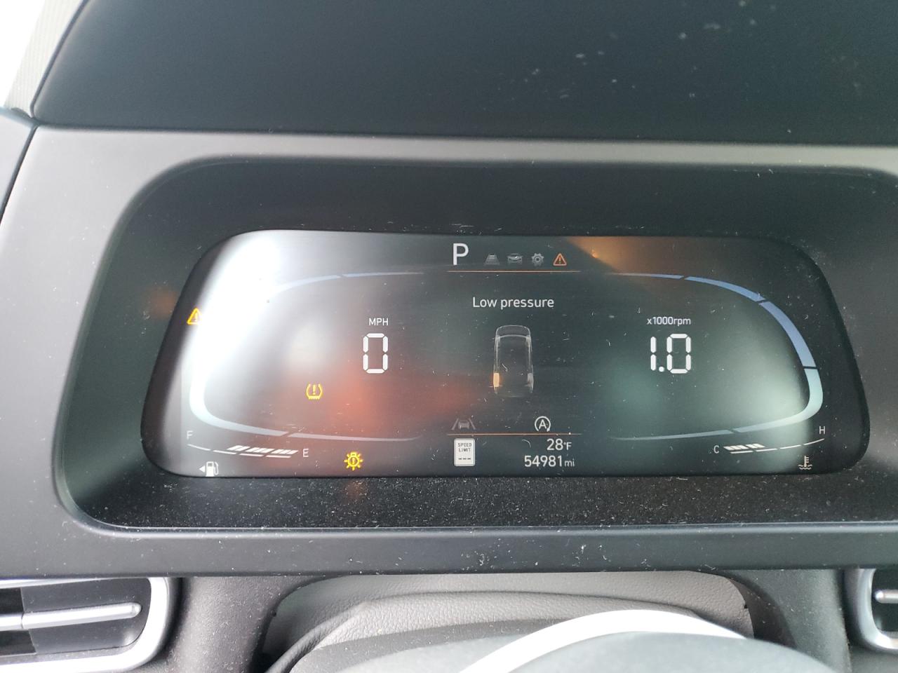 2024 HYUNDAI ELANTRA SE VIN:KMHLL4DG5RU720883