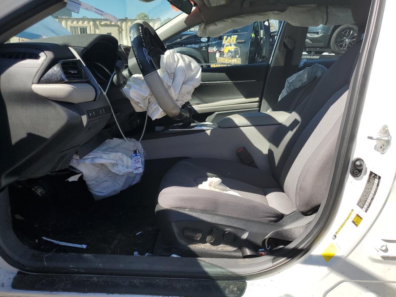 2023 TOYOTA CAMRY LE VIN:4T1C11AK2PU811653