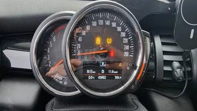 2018 MINI Cooper VIN: