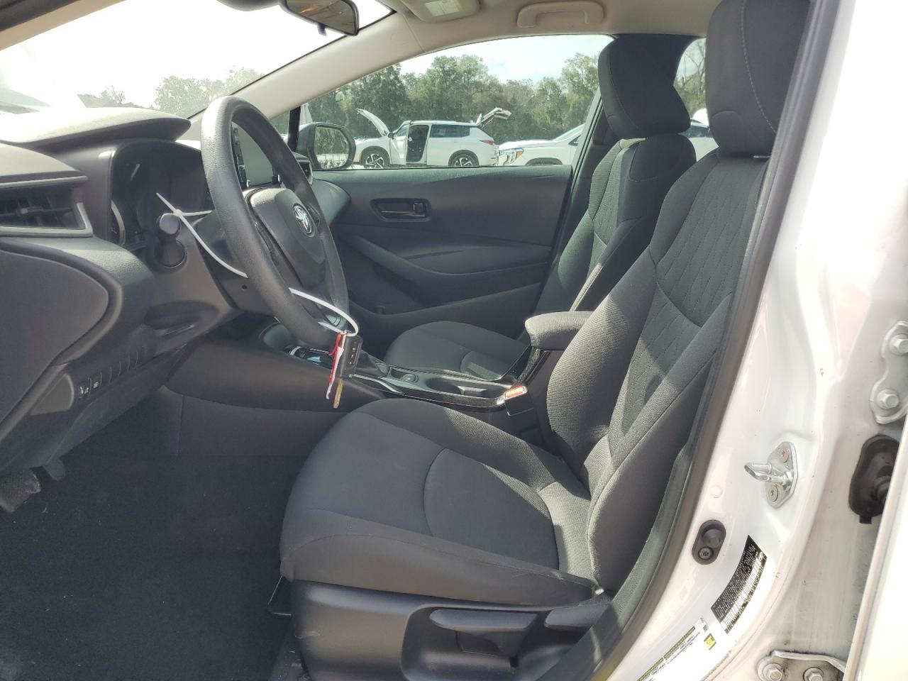 2022 TOYOTA COROLLA LE VIN:5YFEPMAE7NP298577