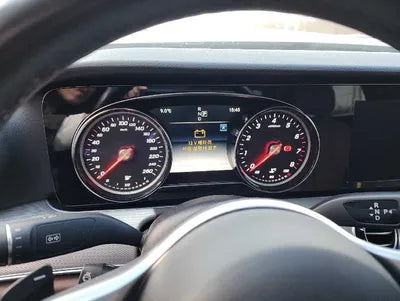 2019 Mercedes-Benz E 300 WDDZF4JB7KA604662 VIN:WDDZF4JB7KA604662