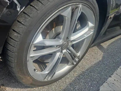 2014 Audi S8 VIN: