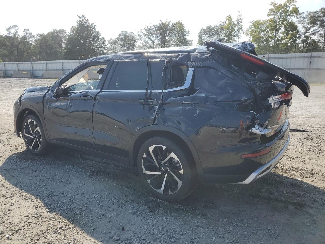 2022 MITSUBISHI OUTLANDER SE VIN:JA4J3UA81NZ084480