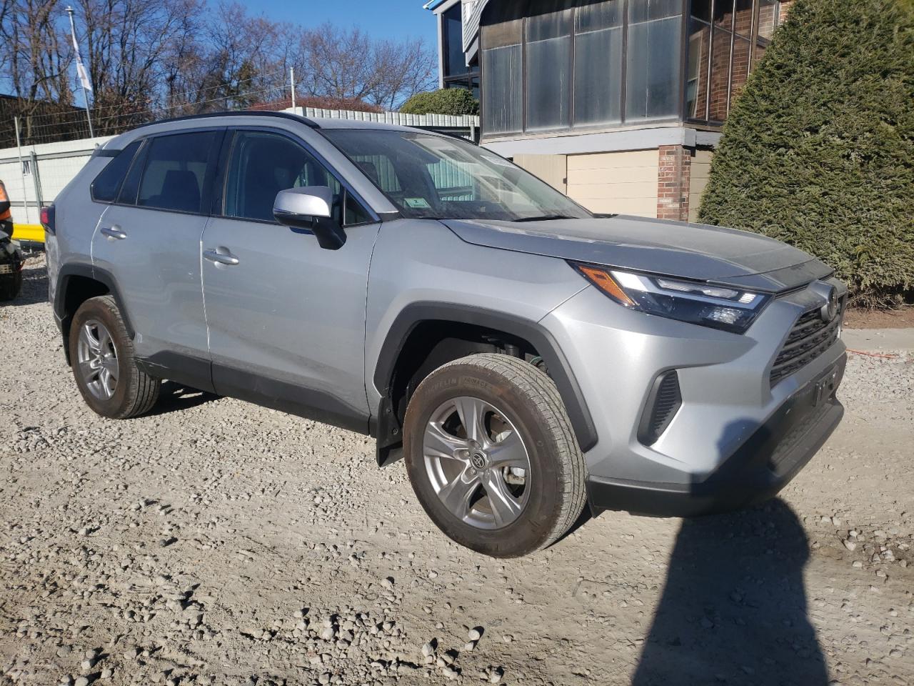 2024 TOYOTA RAV4 XLE VIN:2T3P1RFVXRW436995
