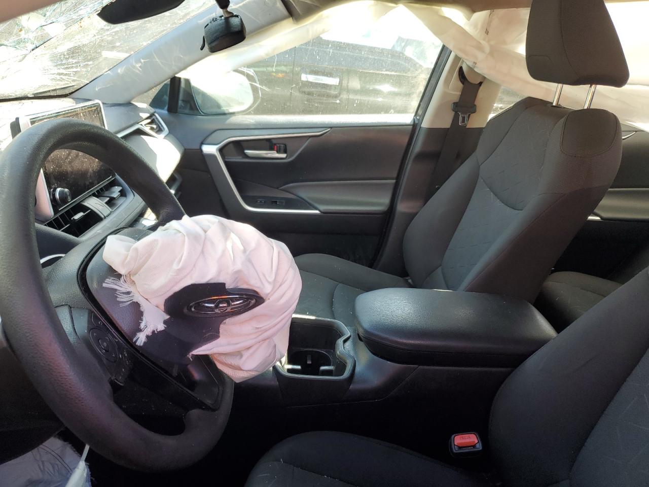 2023 TOYOTA RAV4 XLE VIN:2T3W1RFVXPC233177